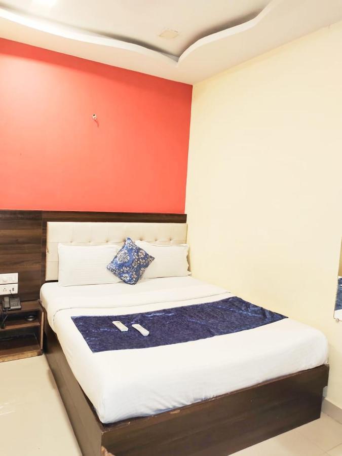 Hotel Golden Galaxy - Santacruz East Mumbai Luaran gambar